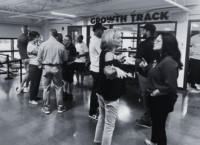 Adapting to the Modern Era: How BNI’s Hybrid Networking Model is Transforming Professional Connections in Florida 